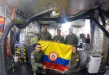 Primera tripulación de astronautas de la Fuerza Aérea Colombiana